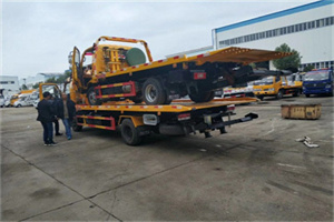 都兰同城汽车补胎